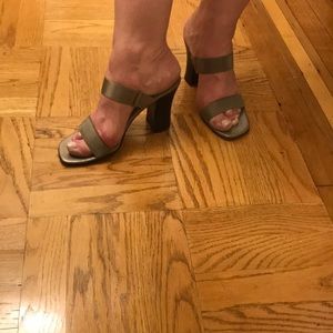 SZ 8 Enzo Angiolini Metal Sandals